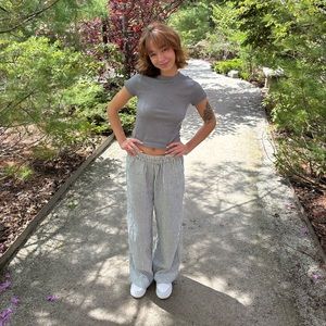 Meet your Posher, Joni